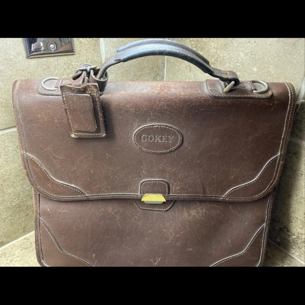Vintage ORVIS GOKEY Heavy Saddle Leather Briefcase Messenger Bag MADE IN USA